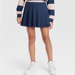 Girl's Pleated Tennis Skirt by Art Class Size M